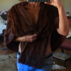 Gorgeous Vintage Fur Stole Wrap Cape Sz. M